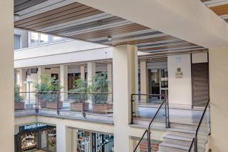 Modern Apartment at San Giovanni - 2