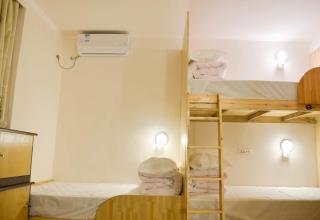 Guilin Cyan Box Guest House - 9