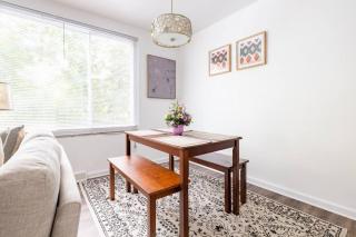Two Bedrooms near CLE airport 2-4b Georgetown Villas - Fairview Park - 3