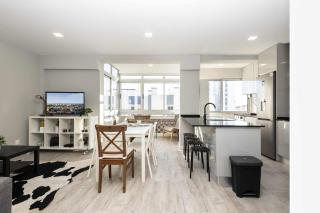 Cozy Apartment With Sea View in Estoril - Estoril - 0