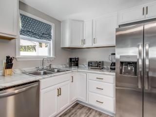 Beachside Villa - Tybee Island - 4