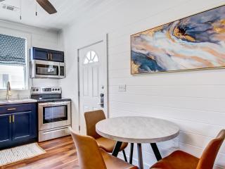 Beachside Villa Unit 4 - Tybee Island - 4