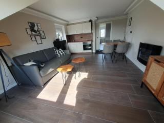 Neumühler Hof- stilvolle Ferienwohnung "Lisa", kostenfreie Parkplätze und Netflix - Schwerin - 9