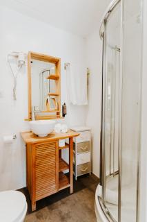 Hôtel Le Petit Castel - Antibes - 5
