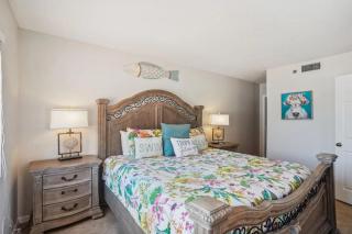 Beach Palms- Unit 102 - Clearwater Beach - 4