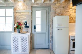 The Windmill Villa - Lampi - 6