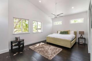 East Elizabeth St Compound - Austin - 1