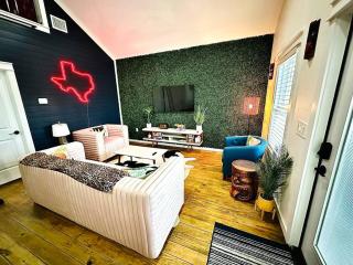 NEW Tiki House! Near Beaches, Sleeps 6-7 - Gilchrist - 7