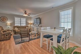 Large Home with Hot Tub and Pool 500 ft to the Beach - Myrtle Beach - 4