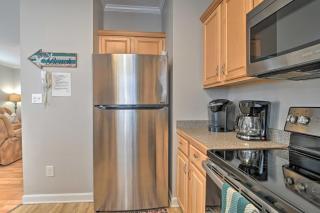 Large Home with Hot Tub and Pool 500 ft to the Beach - Myrtle Beach - 1