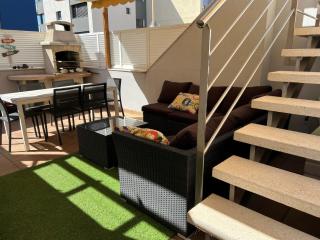 Cozy Beach House with Pool & BBQ - Cubelles - 8