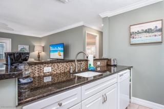 Crystal Sands & Seahorses Beach Villa - Siesta Key - 0