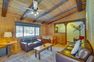 2 Mi to Snow Summit Skiing Big Bear Cabin with Deck - 6