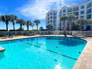 Summer House 202 - 3BR Oceanfront Condo! View! - Isle of Palms - 1