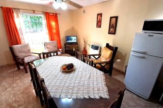 Departamento muy amplio y cómodo. Impecable! PB - 4