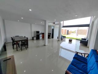 Casa de playa con piscina - Ancón - 4