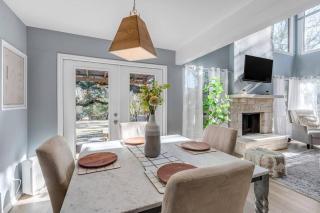 2b1b Hidden Oasis in the Hills- Close to Downtown - 5