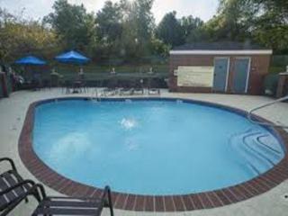 Best Western Plus Lake Lanier Gainesville Hotel & Suites - Oakwood - 6