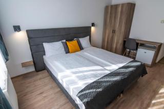 Hotel Bacchus - Keszthely - 1