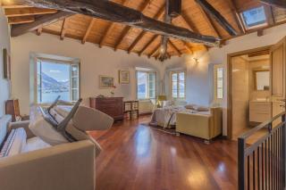 Casa Ferrari - Varenna - 4