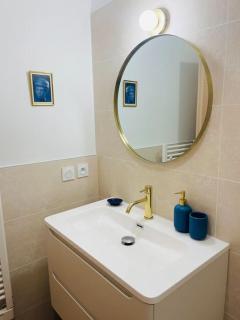 villa bleu marine chic calme et jardin - Andrézieux-Bouthéon - 6