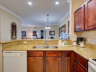 Poolside condo at Tuscana Resort with Hot Tub - Kissimmee - 9