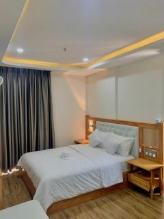 SK BOUTIQUE HOTEL - 2