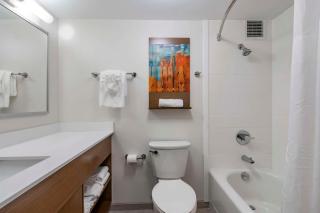 MainStay Suites Lexington I-75 - Lexington - 4
