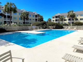 Port O' Call B201 - Direct Oceanfront Views - Isle of Palms - 6