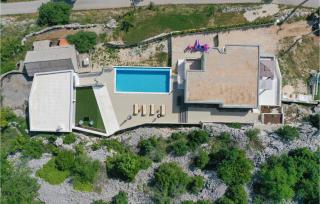 3 Bedroom Awesome Home In Zagvozd - Zagvozd - 9