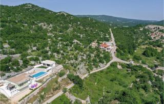 3 Bedroom Awesome Home In Zagvozd - Zagvozd - 8