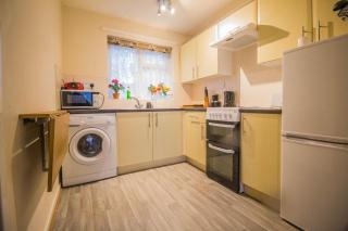 7 Berth Chalet In Hemsby In Norfolk By The Beautiful Golden Beach Ref 18165B - 5