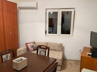 Apartman u blizini centra grada - 4