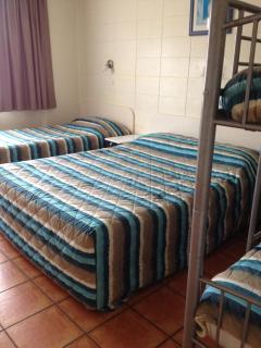 Sunburst Motel - Gold Coast - 1
