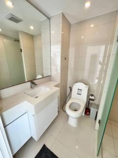 COOL VIEW Studio in CCR Condo - Pattaya - 1