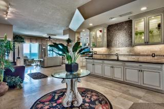 Empress 601 - Destin - 4