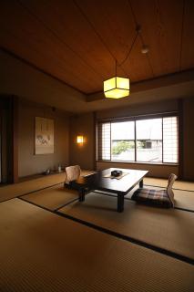 Yoyokaku - Karatsu - 2