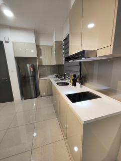 Paradigm Mall Perfect City View 4pax - 7