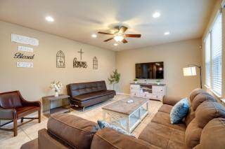 San Antonio Vacation Rental with Patio Near SeaWorld - San Antonio - 7