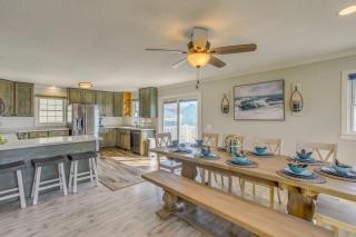 Waterfront Home with Deck in North Myrtle Beach! - Myrtle Beach - 5