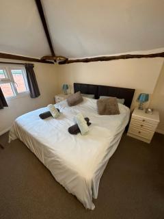 36 Heritage House - 7