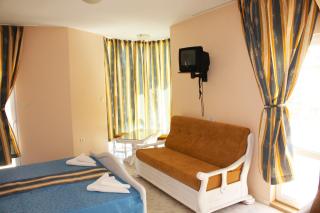 Family Hotel Paros 2 - Pomorie - 8