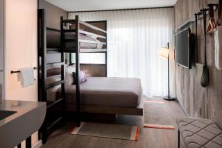 Moxy Chicago Downtown - Chicago - 1