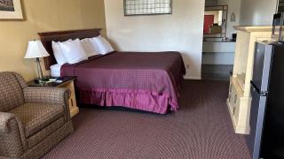 Economy Inn - 7