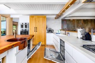 Downtown Contemporary - Full Property - Anchorage - 2