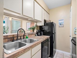 Sailing Windward - 7