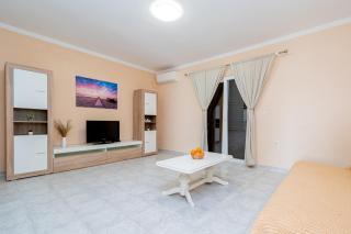 Apartments with a parking space Kraj, Pasman - 819 - Tkon - 3