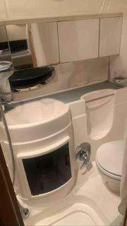 Barco con parking y duchas gratuitas - 1