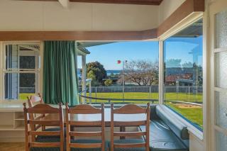 Dar-el -Great Old World Charm, pet friendly home! - 2