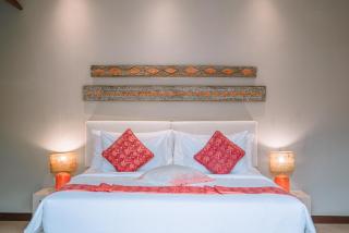 Villa Samar - Stunning 4BR Villa in Central Berawa ! - Canggu - 9